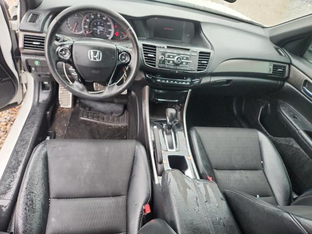 57653636 :رقم المزاد ، 1HGCR2F54HA077625 vin ، 2017 Honda Accord مزاد بيع