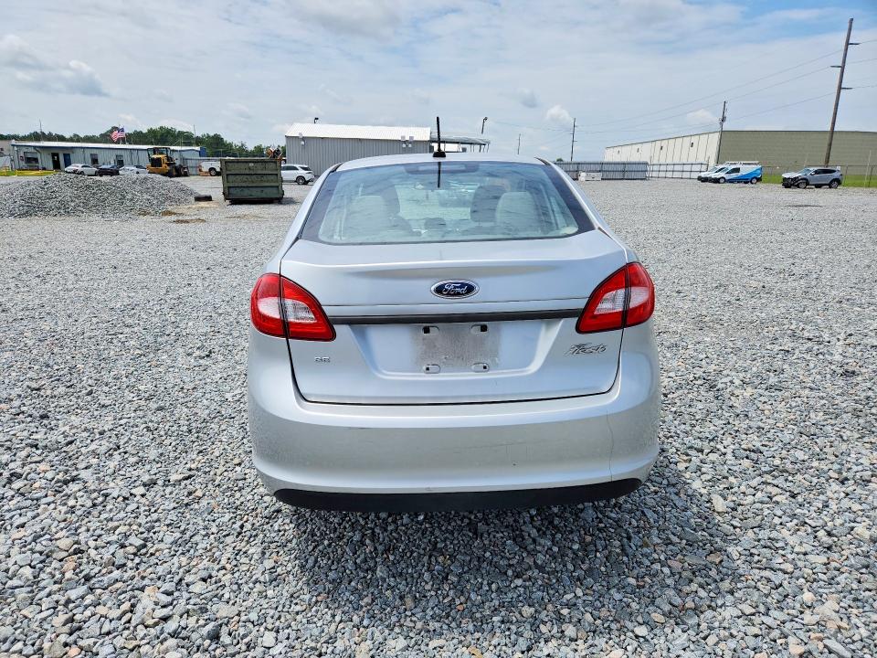 2013 Ford Fiesta Se მანქანა იყიდება აუქციონზე, vin: 3FADP4BJ5DM218728, აუქციონის ნომერი: 56851526