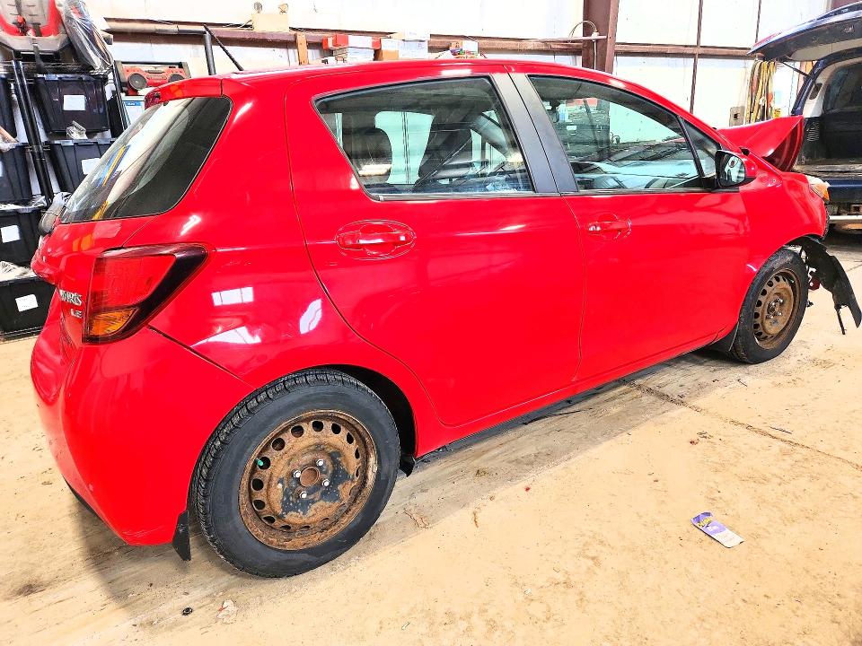 2015 Toyota Yaris მანქანა იყიდება აუქციონზე, vin: VNKKTUD39FA032239, აუქციონის ნომერი: 56356516