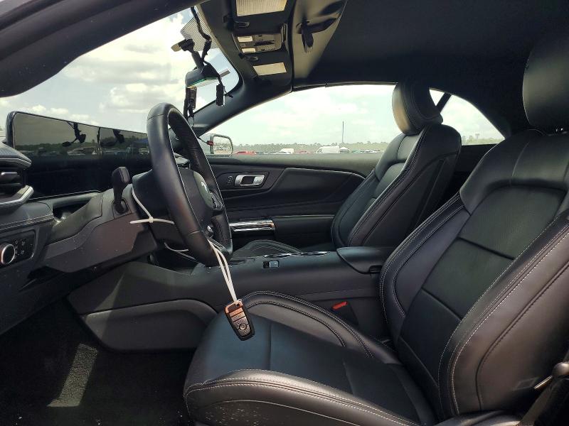 54519096 :رقم المزاد ، 1FAGP8UH7S5120642 vin ، 2025 Ford Mustang مزاد بيع