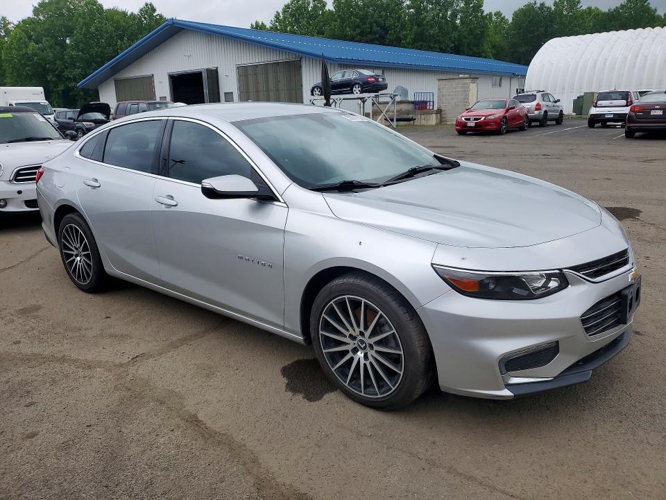 59001756 :رقم المزاد ، 1G1ZE5ST2HF274301 vin ، 2017 Chevrolet Malibu مزاد بيع