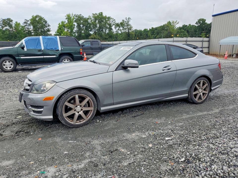 Продажа на аукционе авто 2013 Mercedes-benz C, vin: WDDGJ4HB5DG069830, номер лота: 56652006
