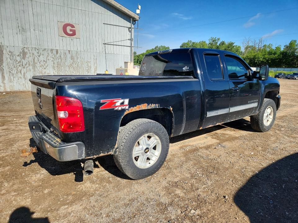 2013 Chevrolet Silverado მანქანა იყიდება აუქციონზე, vin: 1GCRKSE76DZ113360, აუქციონის ნომერი: 57310266