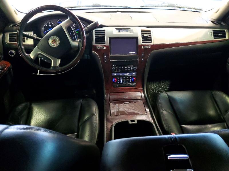 Продаж на аукціоні авто 2011 Cadillac Escalade, vin: 3GYT4MEFXBG194230, номер лоту: 57648156