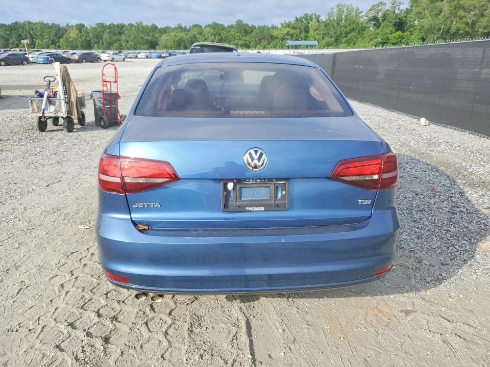 2017 Volkswagen Jetta მანქანა იყიდება აუქციონზე, vin: 3VW167AJXHM321567, აუქციონის ნომერი: 57089486