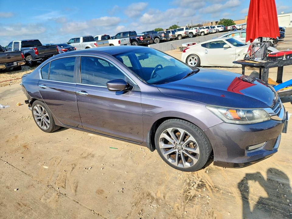 2014 Honda Accord მანქანა იყიდება აუქციონზე, vin: 1HGCR2F51EA203970, აუქციონის ნომერი: 55979286