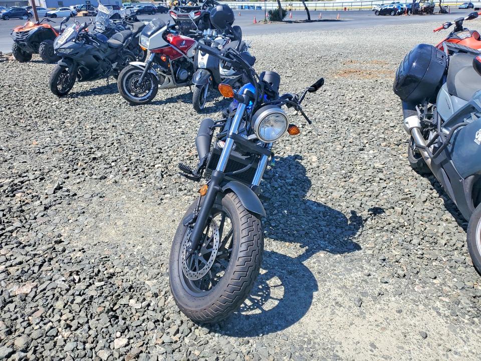 58116706 :رقم المزاد ، MLHNC531XJ5100090 vin ، 2018 Honda Cmx300 مزاد بيع