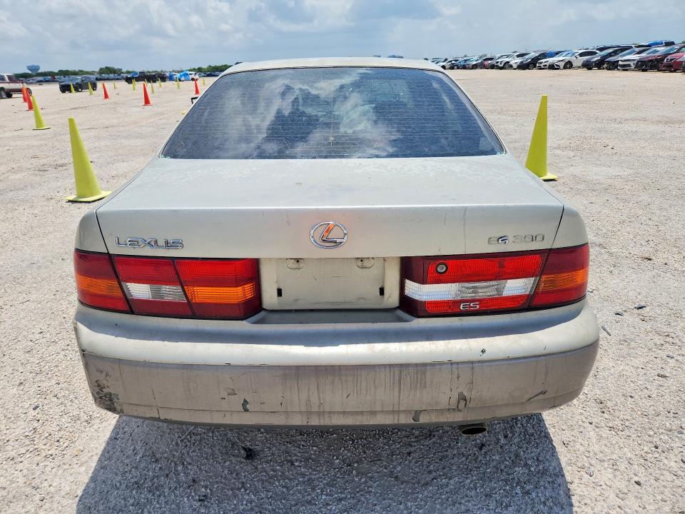 1998 Lexus Es მანქანა იყიდება აუქციონზე, vin: JT8BF28GXW0126474, აუქციონის ნომერი: 56587606