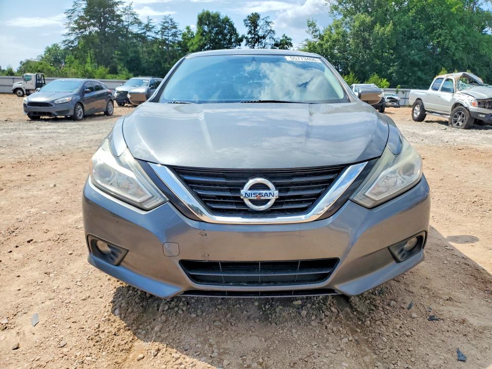 Продажа на аукционе авто 2017 Nissan Altima, vin: 1N4AL3AP7HC203850, номер лота: 55773406