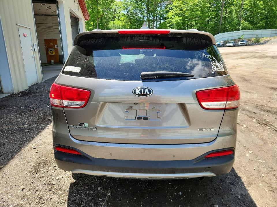 Продаж на аукціоні авто 2016 Kia Sorento, vin: 5XYPHDA50GG143964, номер лоту: 56126936