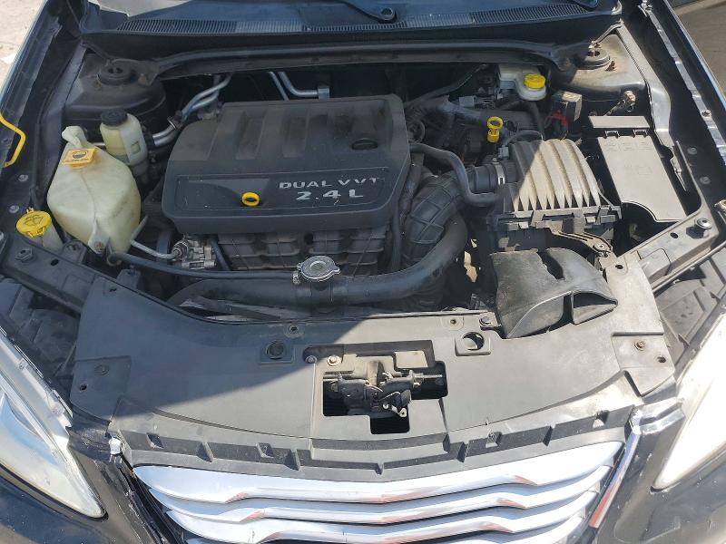56074106 :رقم المزاد ، 1C3CCBAB6EN122957 vin ، 2014 Chrysler 200 مزاد بيع