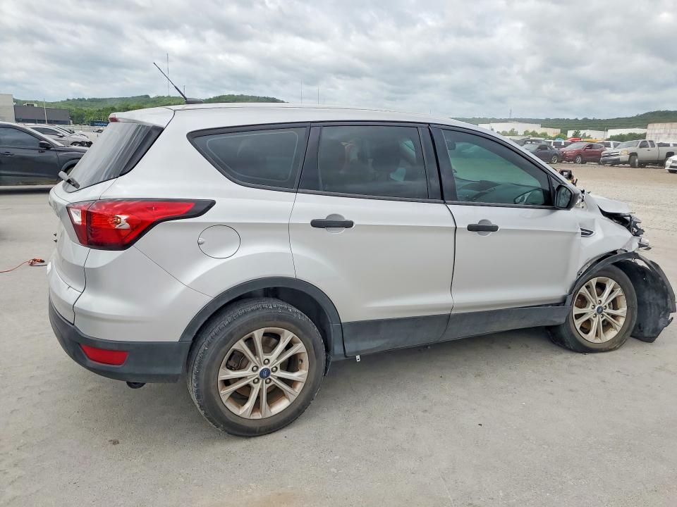 Продаж на аукціоні авто 2019 Ford Escape, vin: 1FMCU0F79KUB01518, номер лоту: 56700276