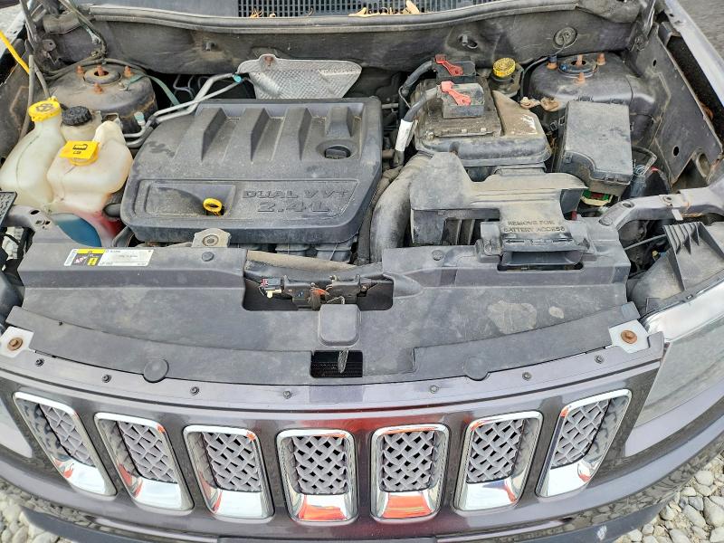 57852196 :رقم المزاد ، 1C4NJDEB7HD191151 vin ، 2017 Jeep Compass مزاد بيع