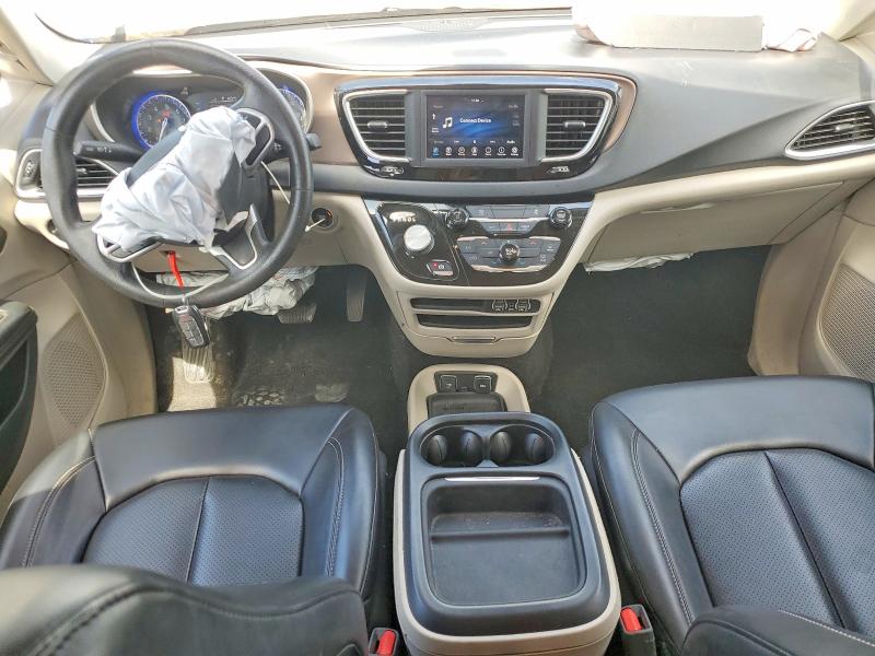 55531866 :رقم المزاد ، 2C4RC1DG8MR516940 vin ، 2021 Chrysler Voyager مزاد بيع