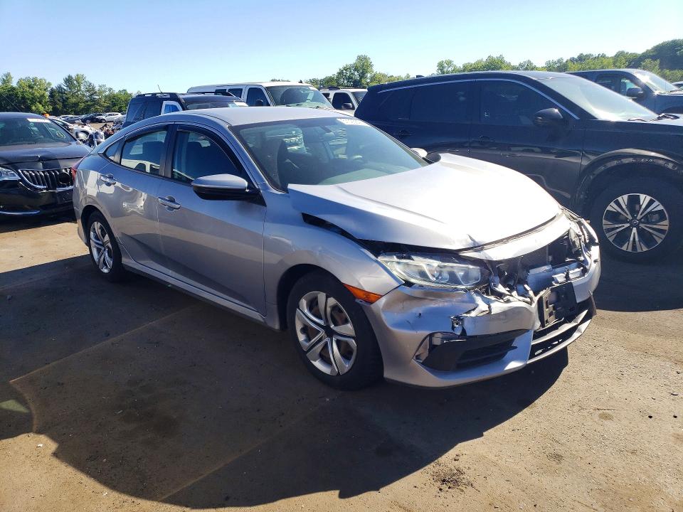 Продаж на аукціоні авто 2018 Honda Civic, vin: 19XFC2F51JE200670, номер лоту: 57023896