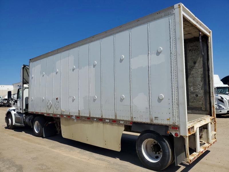 Продажа на аукционе авто 2018 Peterbilt 579, vin: 1XPBA48X5JD478146, номер лота: 53847456