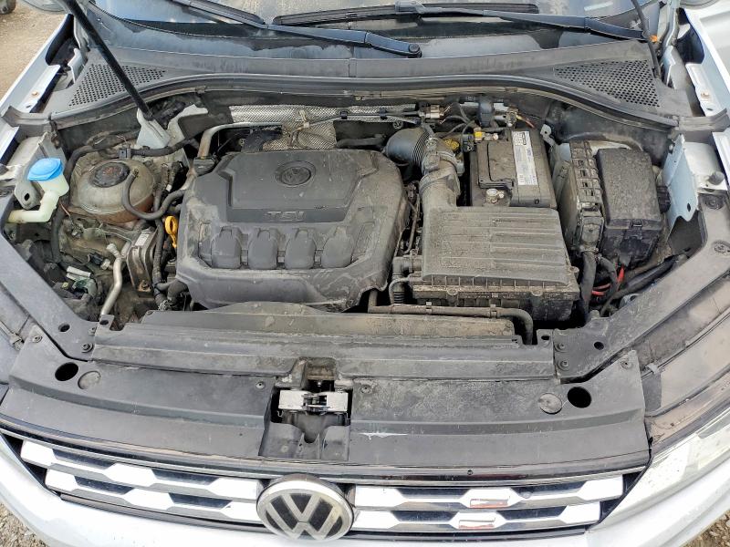 56607306 :رقم المزاد ، 3VV2B7AX3JM220000 vin ، 2018 Volkswagen Tiguan مزاد بيع