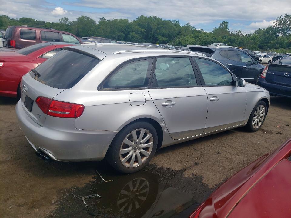 55098316 :رقم المزاد ، WAUSFAFL0CA003006 vin ، 2012 Audi A4 مزاد بيع