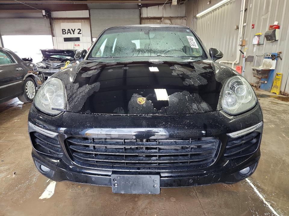Продаж на аукціоні авто 2017 Porsche Cayenne, vin: WP1AA2A22HKA86648, номер лоту: 56121466