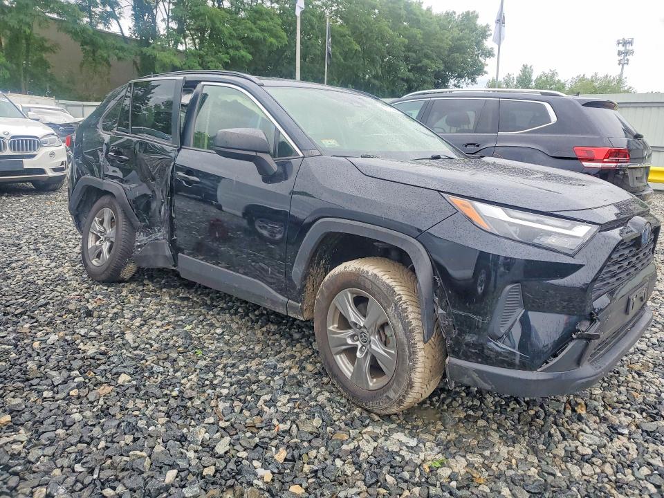 Продажа на аукционе авто 2023 Toyota Rav4, vin: JTMLWRFV8PD173433, номер лота: 58511456