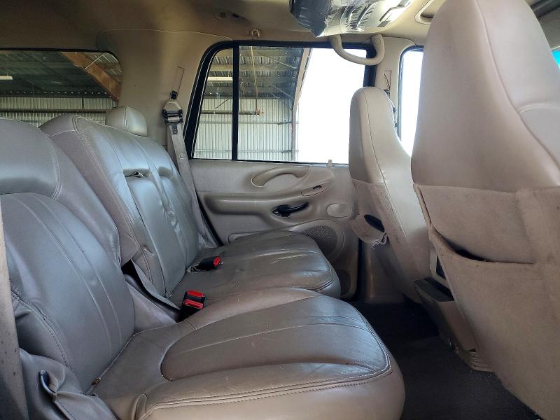 Продажа на аукционе авто 2000 Ford Expedition, vin: 1FMFU18L7YLB54682, номер лота: 55843726