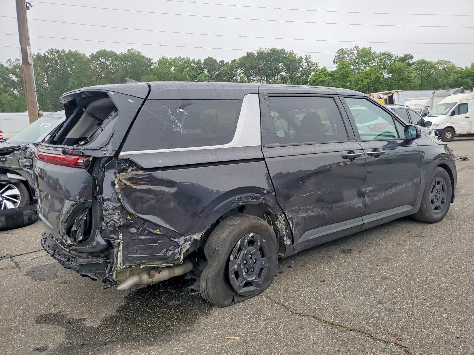 2026 Kia Carnival მანქანა იყიდება აუქციონზე, vin: KNDNB5K39T6590639, აუქციონის ნომერი: 57069646