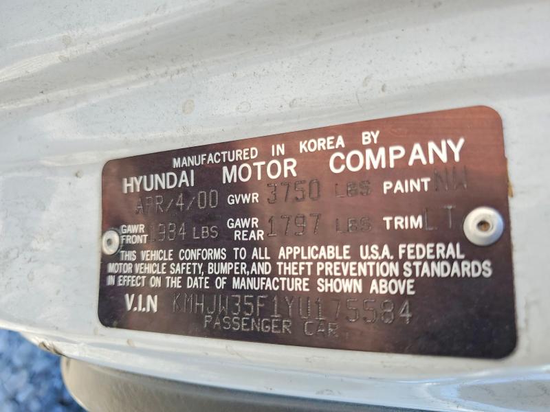 2000 Hyundai Elantra მანქანა იყიდება აუქციონზე, vin: KMHJW35F1YU175584, აუქციონის ნომერი: 57606466