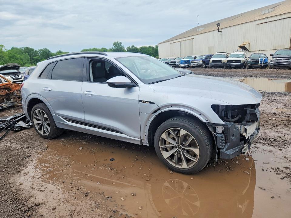 Aukcja sprzedaży 2021 Audi E-tron, vin: WA1LAAGE6MB038404, numer aukcji: 58786906