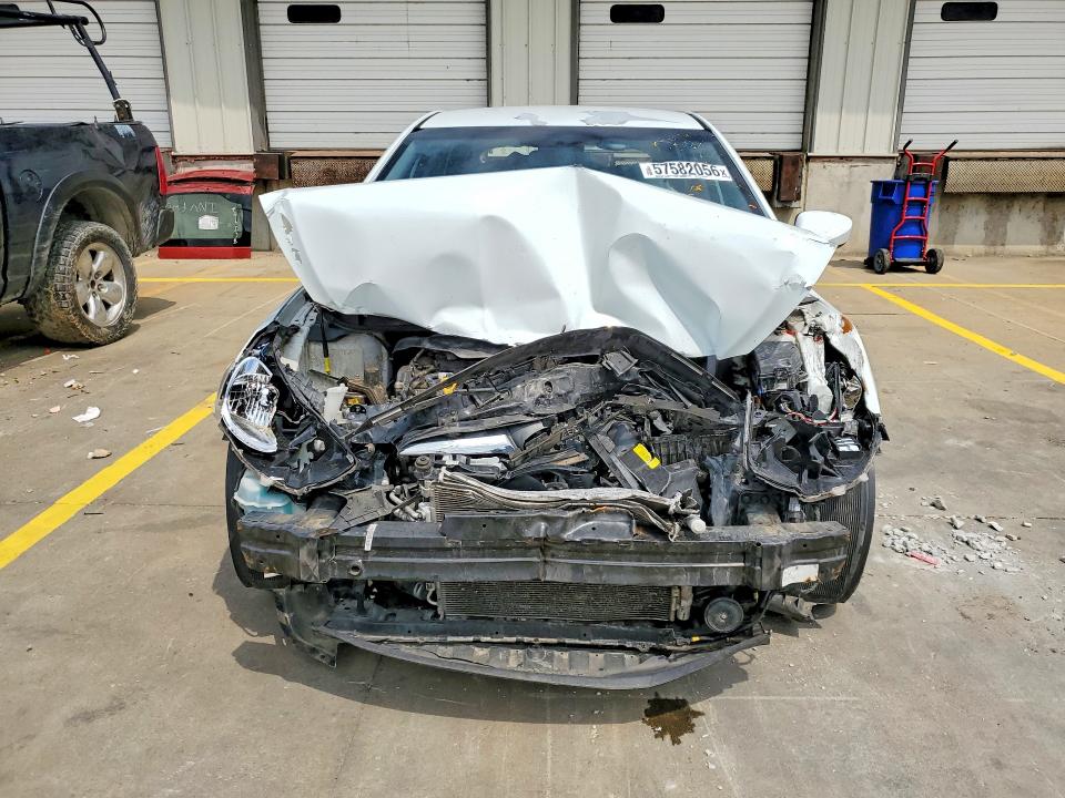 2014 Hyundai Accent მანქანა იყიდება აუქციონზე, vin: KMHCT5AE9EU194891, აუქციონის ნომერი: 57582056