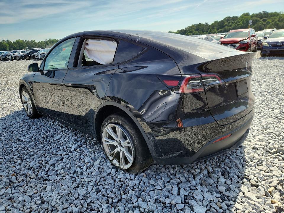 55975576 :رقم المزاد ، 7SAYGDEE4NF424819 vin ، 2022 Tesla Model Y مزاد بيع