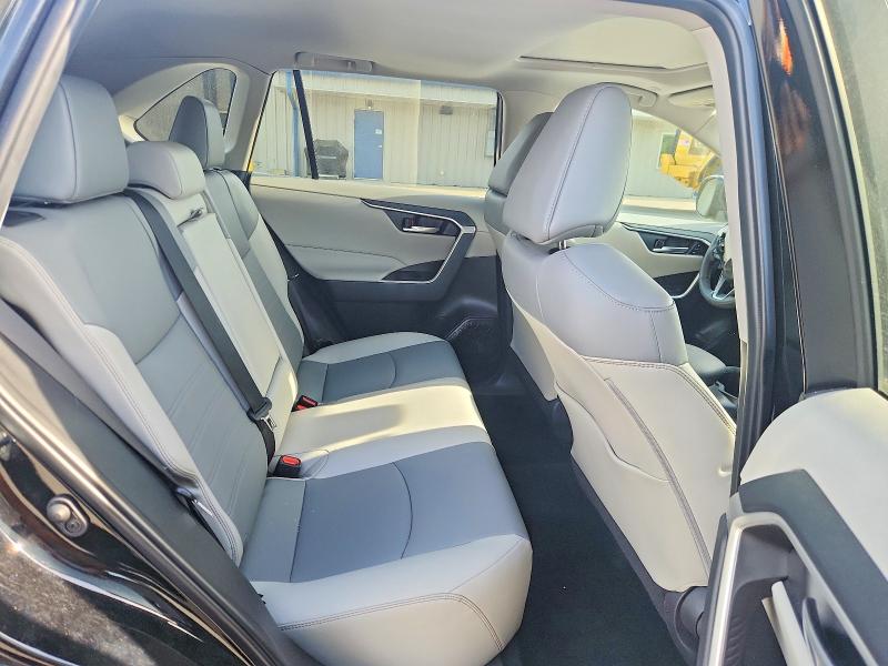 56610596 :رقم المزاد ، 2T3A1RFV1RC402211 vin ، 2024 Toyota Rav4 مزاد بيع