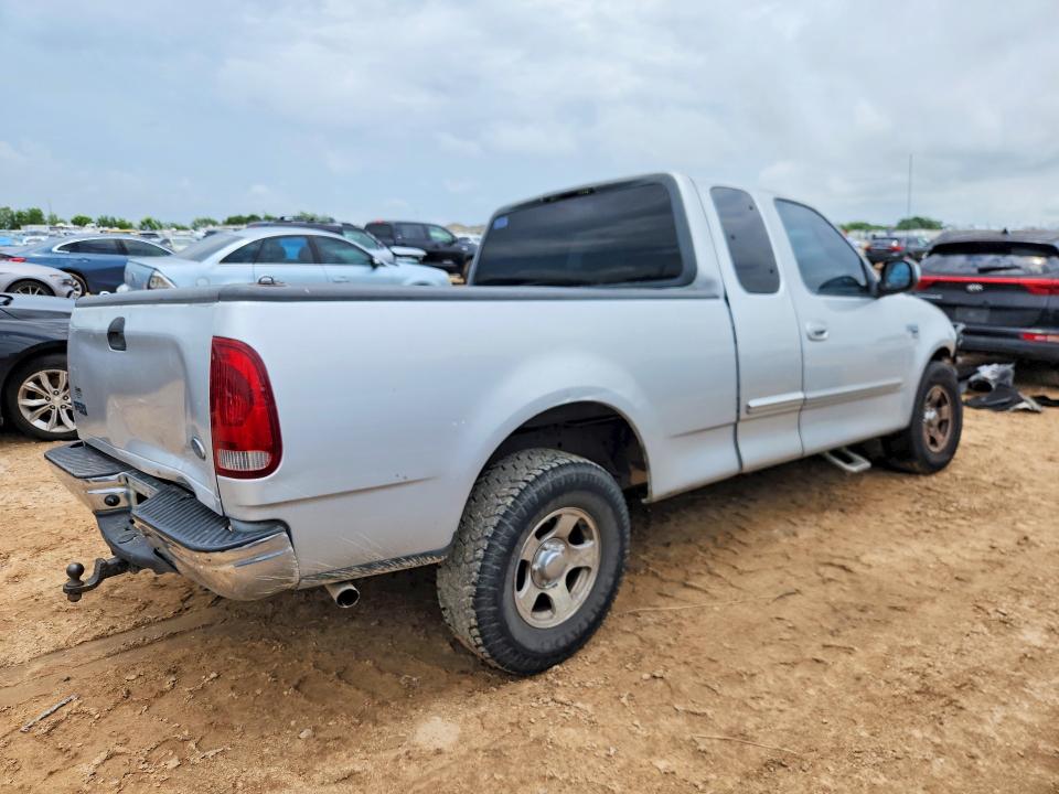 54520966 :رقم المزاد ، 1FTRX17W61KC65708 vin ، 2001 Ford F150 مزاد بيع