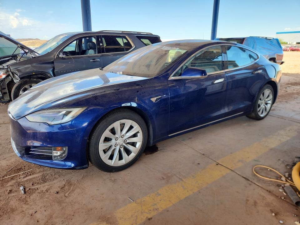 57737406 :رقم المزاد ، 5YJSA1E14HF189536 vin ، 2017 Tesla Model S مزاد بيع