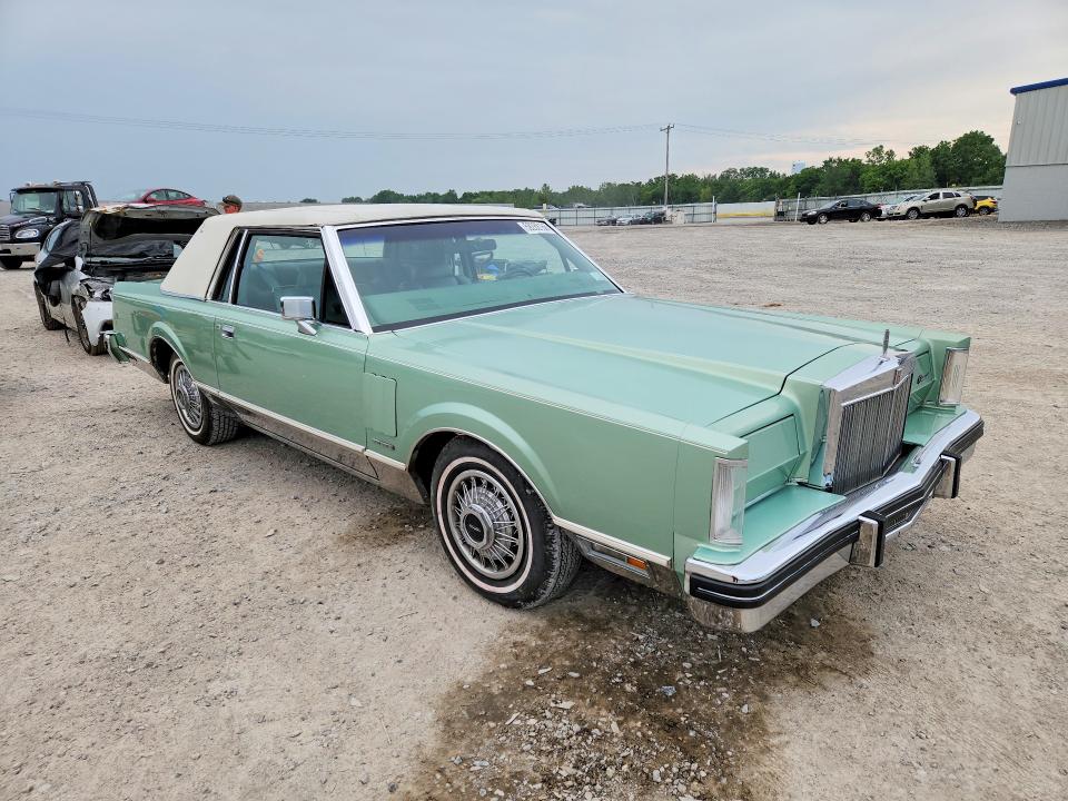 1981 Lincoln Mark Vi მანქანა იყიდება აუქციონზე, vin: 1MRBP95F8BY665459, აუქციონის ნომერი: 59288166