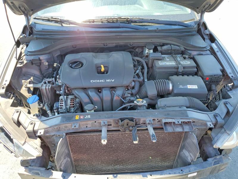 2017 Hyundai Elantra მანქანა იყიდება აუქციონზე, vin: KMHD84LF9HU164462, აუქციონის ნომერი: 57927026