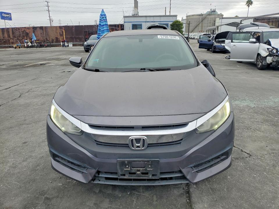 Aukcja sprzedaży 2017 Honda Civic, vin: 2HGFC2F50HH502001, numer aukcji: 57061636
