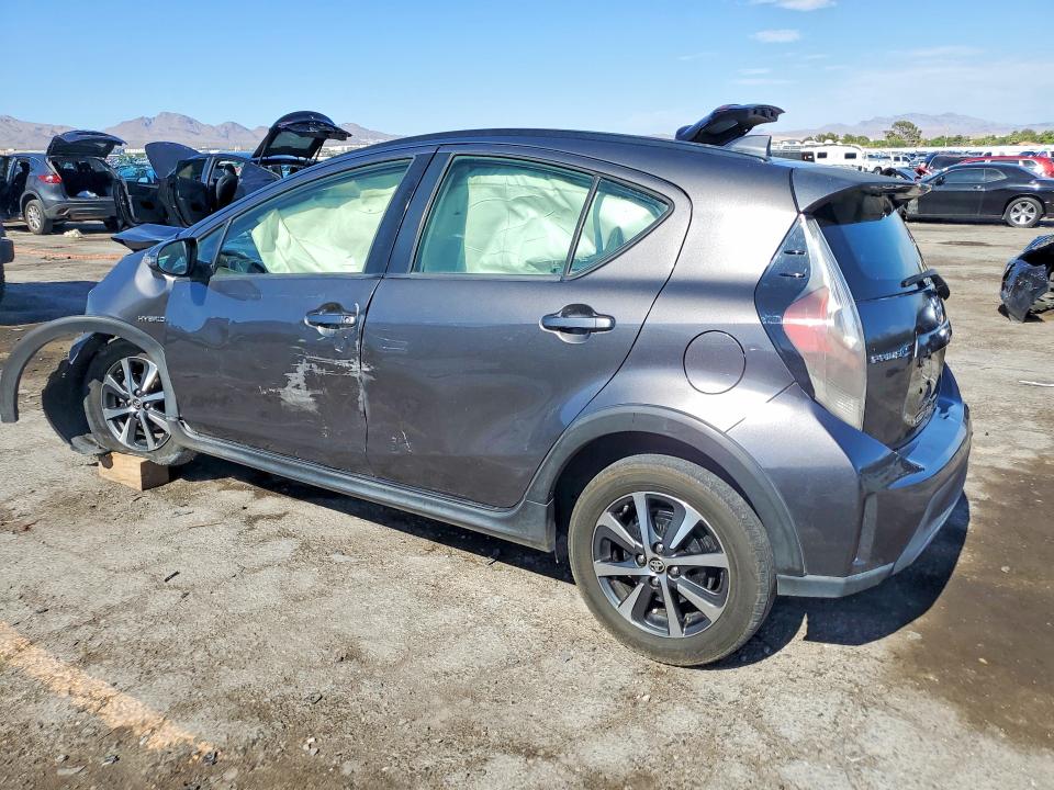 58810406 :رقم المزاد ، JTDKDTB38J1608463 vin ، 2018 Toyota Prius C مزاد بيع