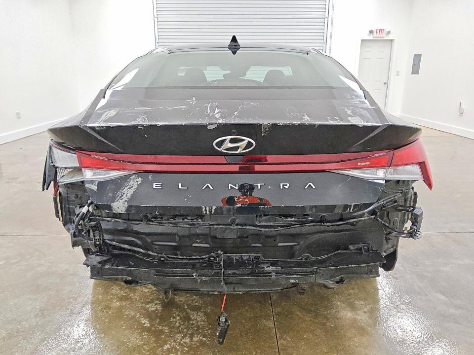 58362186 :رقم المزاد ، KMHLL4AG8NU329158 vin ، 2022 Hyundai Elantra مزاد بيع