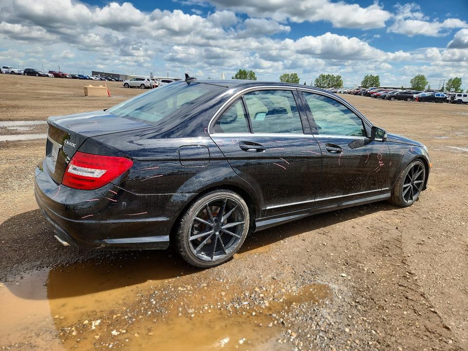 57900126 :رقم المزاد ، WDDGF8AB1DA869319 vin ، 2013 Mercedes-benz C مزاد بيع