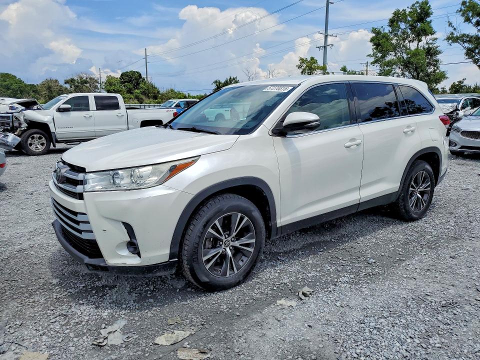 57270816 :رقم المزاد ، 5TDZARFH4KS058683 vin ، 2019 Toyota Highlander مزاد بيع