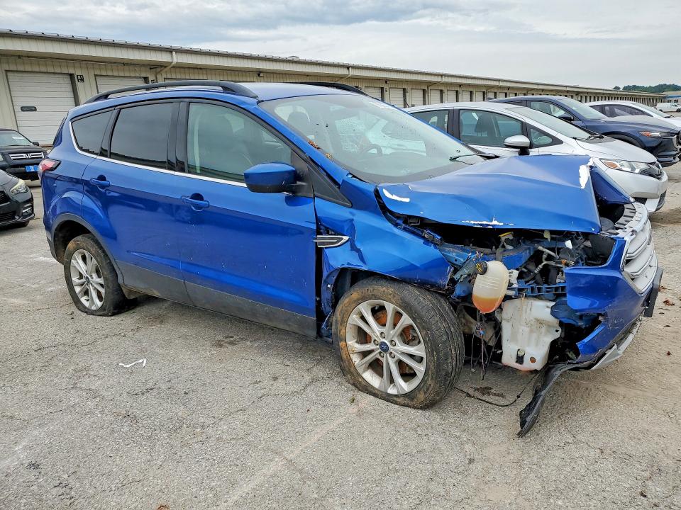 2018 Ford Escape მანქანა იყიდება აუქციონზე, vin: 1FMCU9HD8JUD61284, აუქციონის ნომერი: 55390726