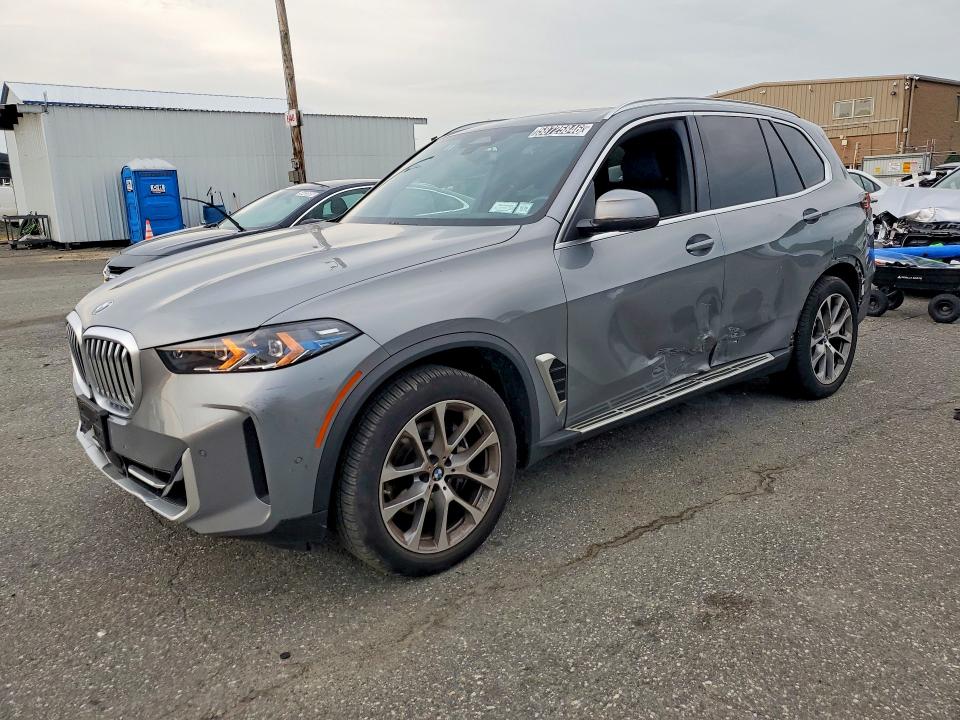 58725846 :رقم المزاد ، 5UX23EU00S9Z25687 vin ، 2025 Bmw X5 مزاد بيع