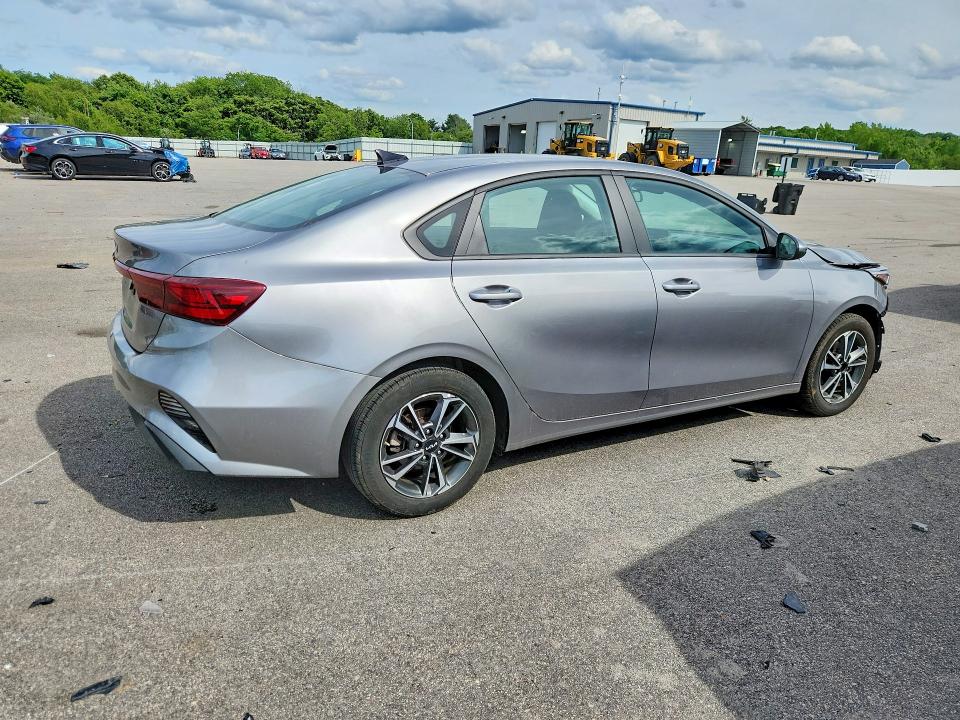 2024 Kia Forte მანქანა იყიდება აუქციონზე, vin: 3KPF24AD8RE780296, აუქციონის ნომერი: 58089946