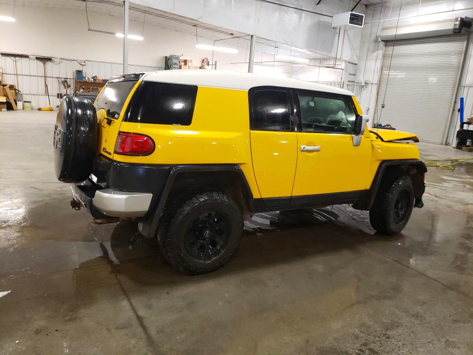 2007 Toyota Fj Cruiser მანქანა იყიდება აუქციონზე, vin: JTEBU11F270033206, აუქციონის ნომერი: 55605746