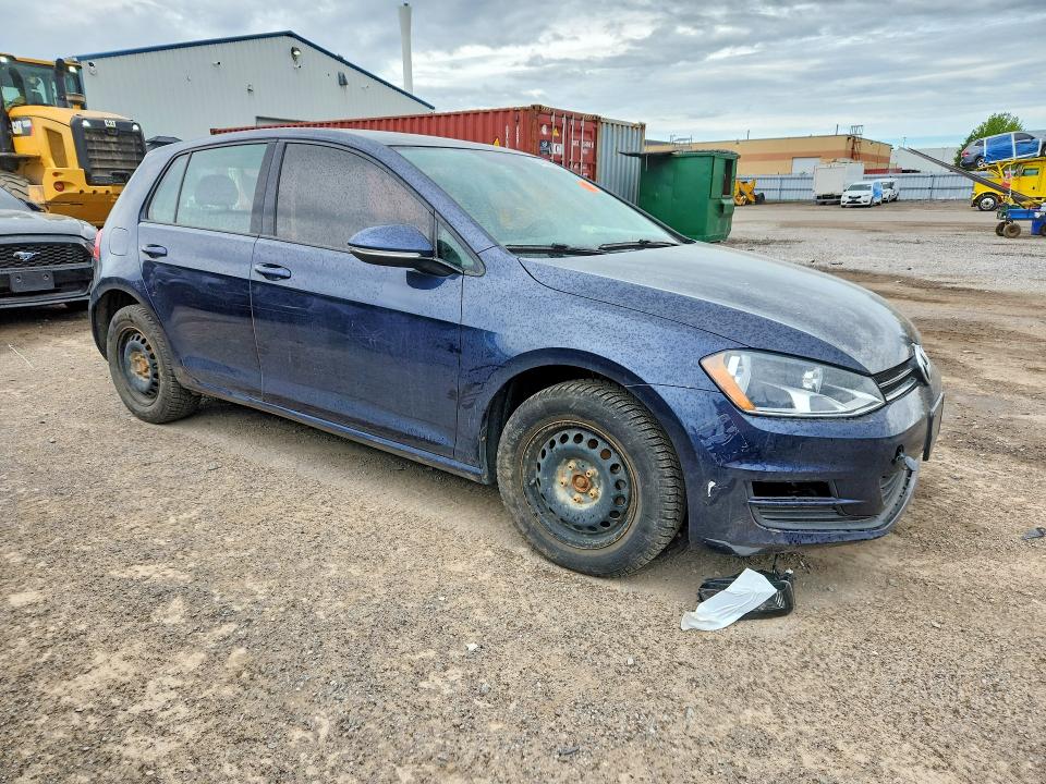 57140766 :رقم المزاد ، 3VW117AU4HM050224 vin ، 2017 Volkswagen Golf مزاد بيع