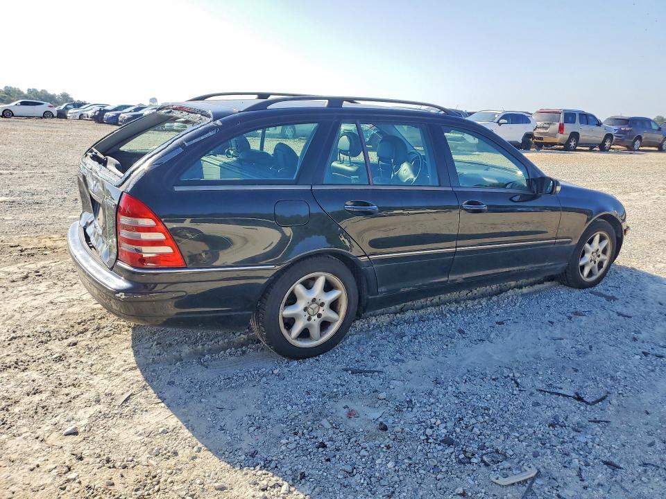 2003 Mercedes-benz C მანქანა იყიდება აუქციონზე, vin: WDBRH81JX3F383855, აუქციონის ნომერი: 58758766