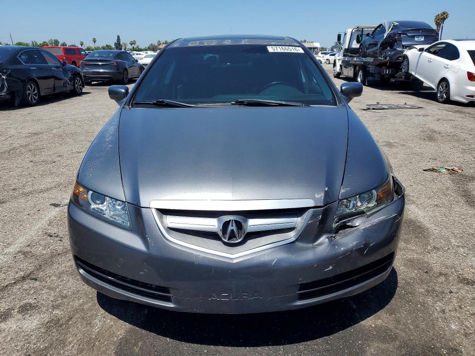 57166516 :رقم المزاد ، 19UUA65565A007284 vin ، 2005 Acura Tl مزاد بيع