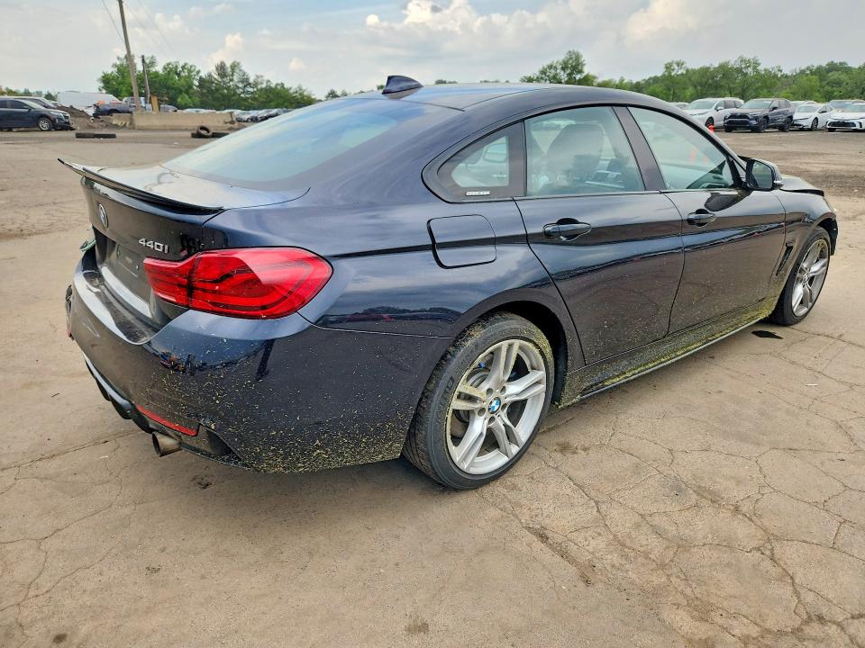 56157616 :رقم المزاد ، WBA4J7C54JBB98666 vin ، 2018 Bmw 440xi مزاد بيع