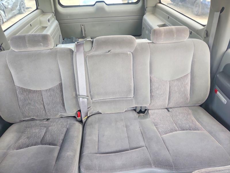 2003 Chevrolet Suburban მანქანა იყიდება აუქციონზე, vin: 3GNFK16Z93G342344, აუქციონის ნომერი: 56495296