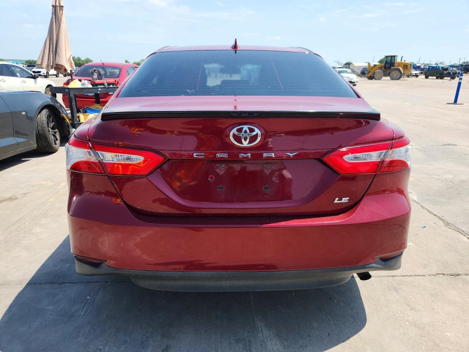 57881416 :رقم المزاد ، 4T1L11AKXLU397984 vin ، 2020 Toyota Camry مزاد بيع